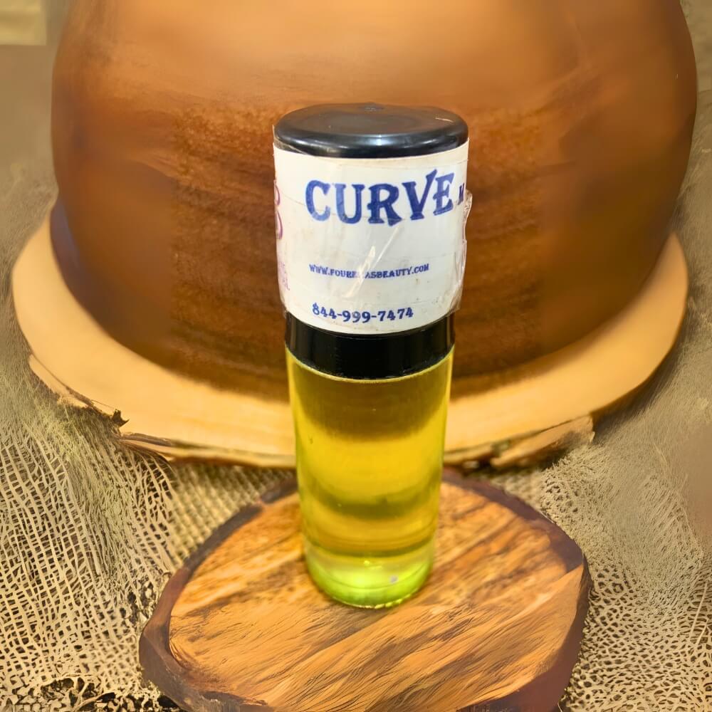 Curve M Body Oil